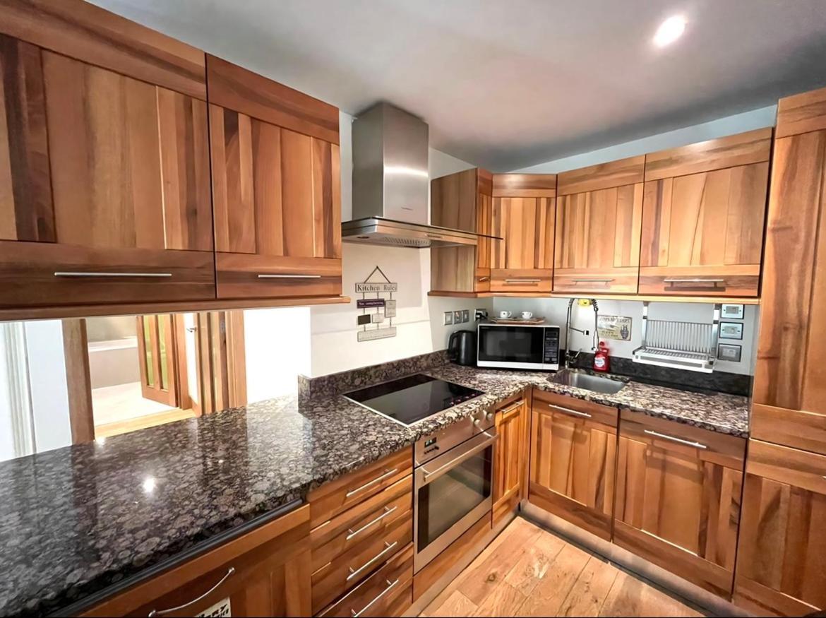 Luxury 2 Double Bedroom Flat - Kensington London Bagian luar foto